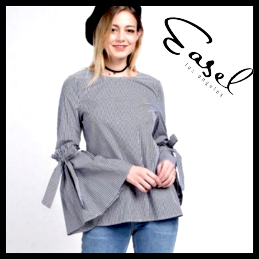 New, Black & White Gingham Bell Sleeve Top, M